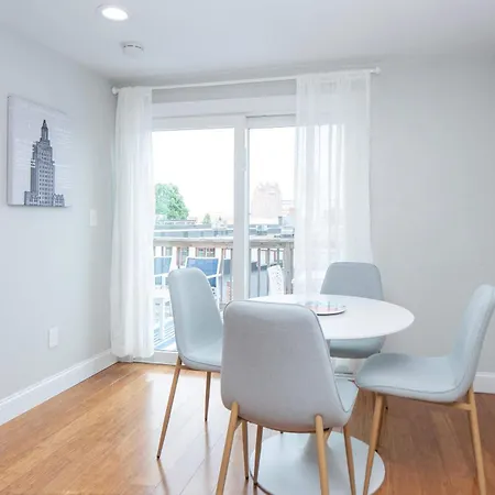 Jennifer'S Penthouse 2 Floor Apartment - Amazing City View Providence Exterior photo