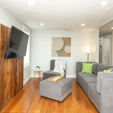 Jennifer'S Penthouse 2 Floor Apartment - Amazing City View Providence Exterior photo